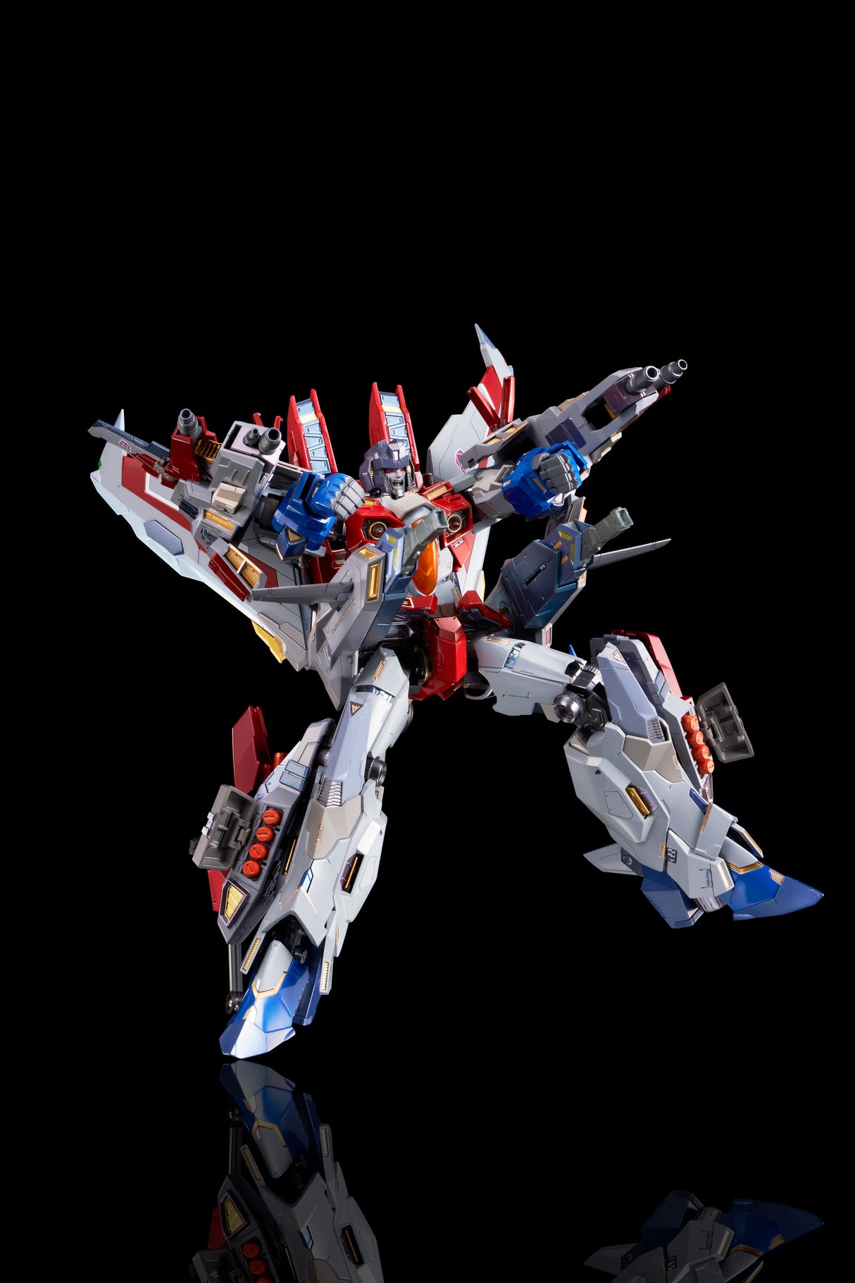Transformers Flame Toys [KURO KARA KURI] Starscream (reissue)