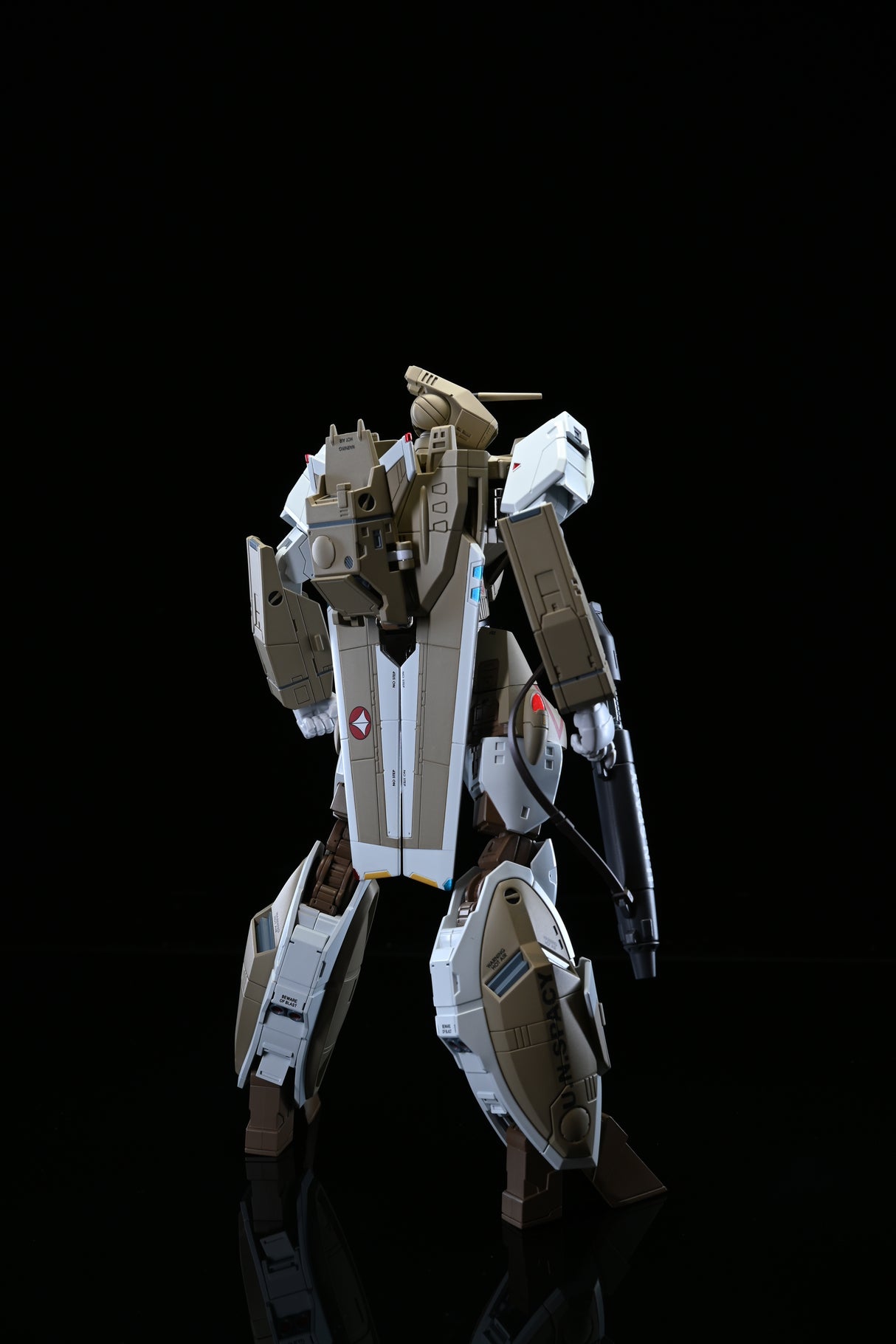 Robotech [Hen Dou Ryoku] Veritech VF-1A Transformable Action Figure