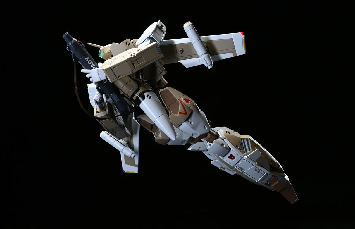 Robotech [Hen Dou Ryoku] Veritech VF-1A Transformable Action Figure