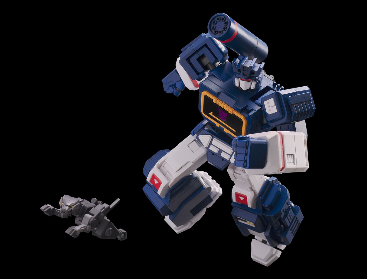 Transformers Flame Toys Furai "Model" Soundwave