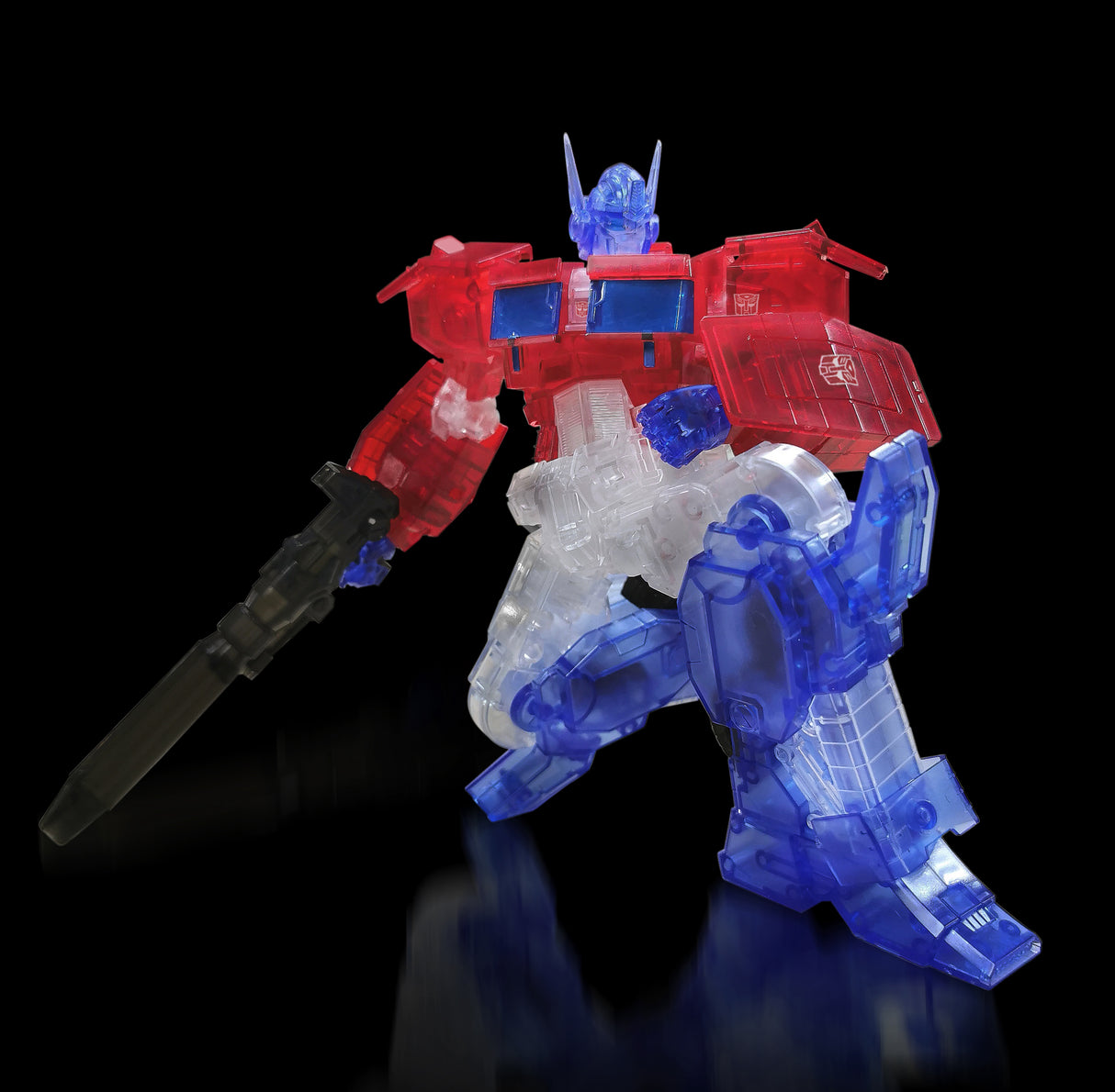 Transformers Flame Toys Furai Model Optimus Prime (IDW Ver.) Clear Color